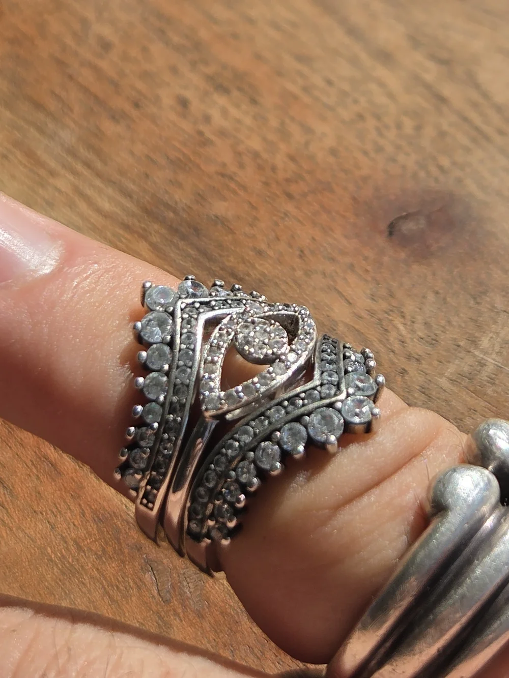N/A elegant pandora